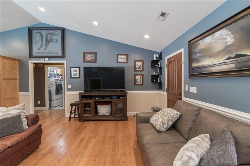 Property image 5 at 3315 47th Avenue Place, Hickory, NC 28601