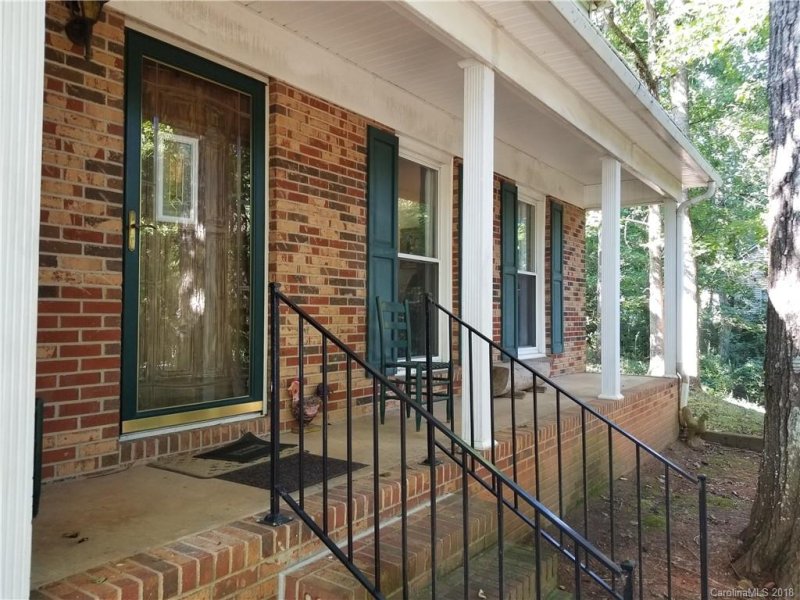 Property image 3 at 3717 Pinecrest Drive, Gastonia, NC 28056