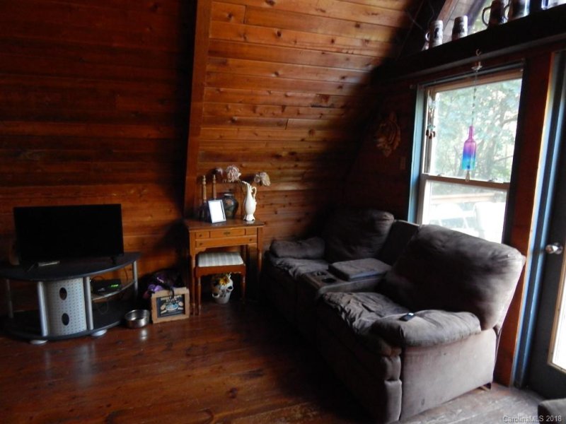 Property image 2 at 44 Lono Lane, Waynesville, NC 28785