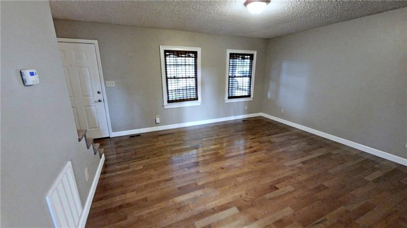 Property image 4 at 1548 Castell Lane, Hickory, NC 28601