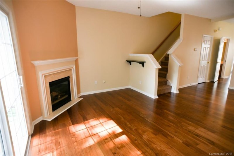 Property image 2 at 2910 Little Stream Court, Charlotte, NC 28105