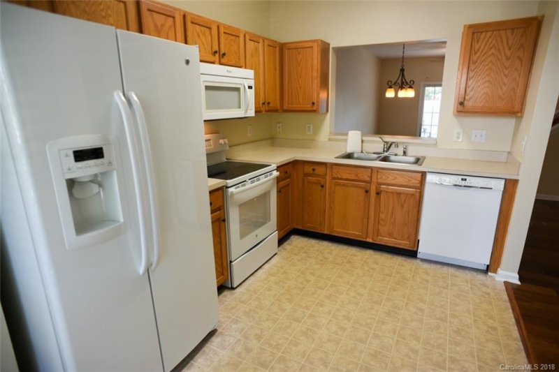 Property image 5 at 2910 Little Stream Court, Charlotte, NC 28105