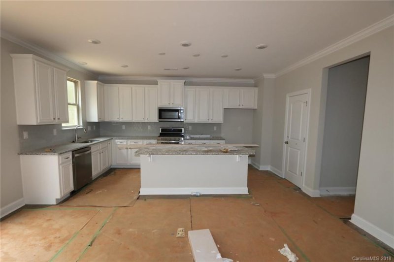 Property image 2 at 186 Rain Shadow Drive, Mooresville, NC 28115