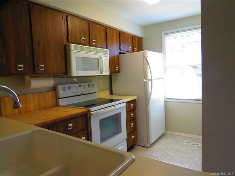 Property image 2 at 7344 Pebblestone Drive, Charlotte, NC 28212