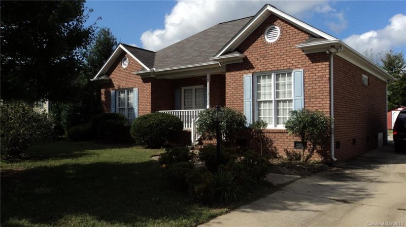 Property image 2 at 3644 Farm Lake Drive, Concord, NC 28027