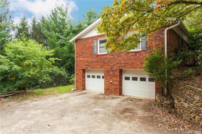 Property image 5 at 36 Brookcliff Drive, Asheville, NC 28804