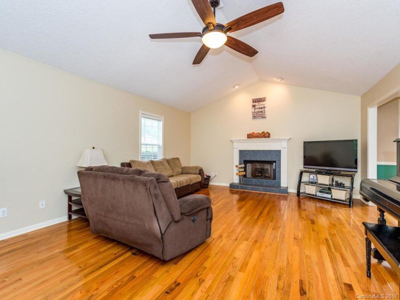 Property image 5 at 54 Ridge Brook Drive, Weaverville, NC 28787