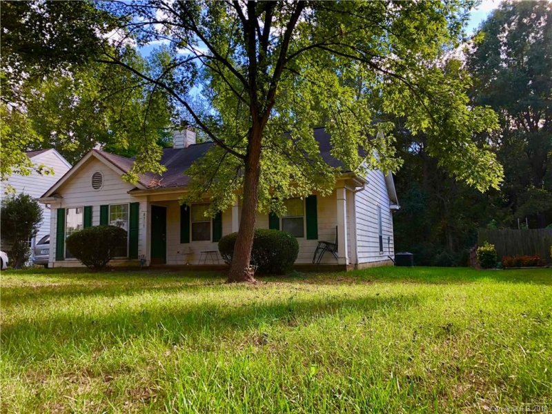 Property image 4 at 8338 Houndstooth Drive, Charlotte, NC 28227