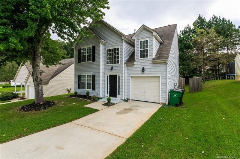 Property image 2 at 3514 Lukes Drive, Charlotte, NC 28216