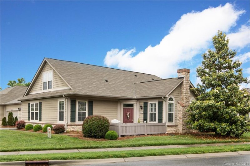 Property image 2 at 2255 Coltsview Lane, Matthews, NC 28105