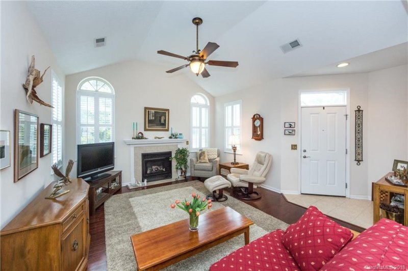 Property image 4 at 2255 Coltsview Lane, Matthews, NC 28105