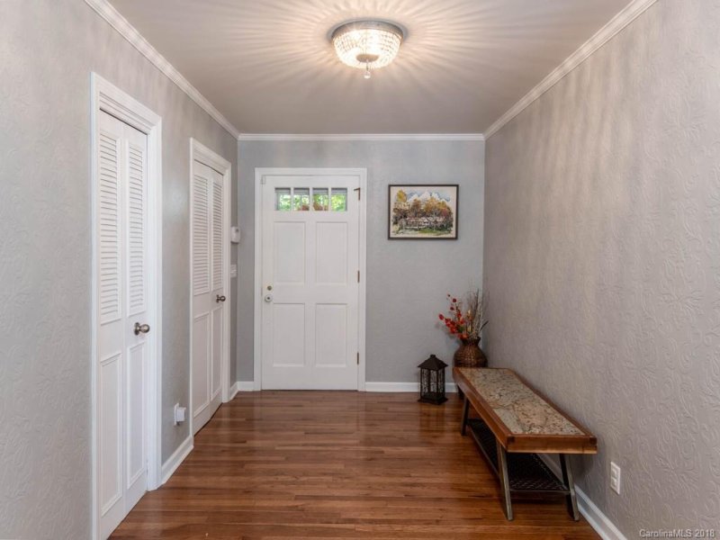 Property image 4 at 208 Heathcote Road, Hendersonville, NC 28791