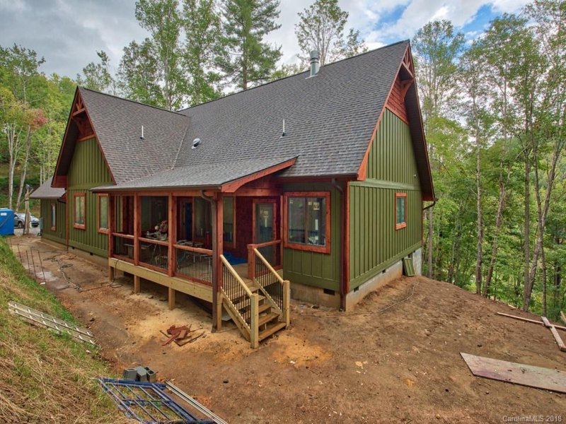 Property image 2 at 129 Flagstone Ridge, Waynesville, NC 28785