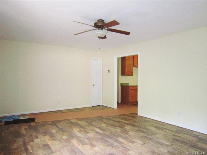 Property image 4 at 115 Jeff Street, Hendersonville, NC 28739