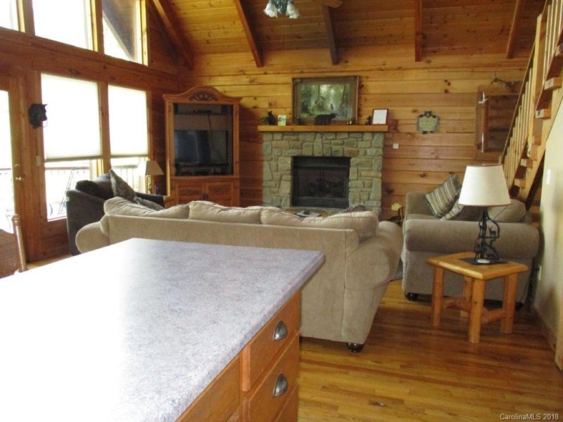 Property image 4 at 1030 Point Of View Drive, Waynesville, NC 28785