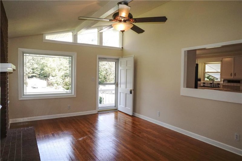 Property image 5 at 1508 36th Avenue Drive, Hickory, NC 28601