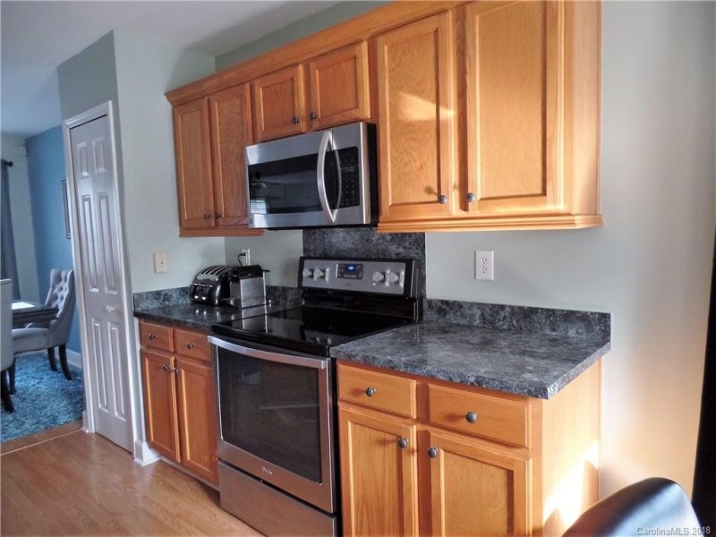 Property image 4 at 3725 Brookchase Lane, Charlotte, NC 28205