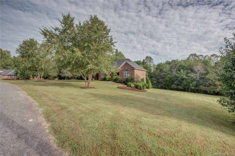 Property image 3 at 3004 Eaker Drive, Cherryville, NC 28021