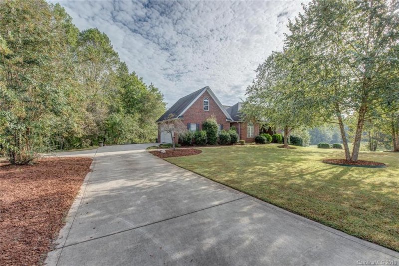 Property image 4 at 3004 Eaker Drive, Cherryville, NC 28021