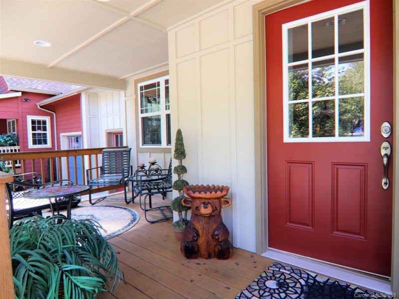 Property image 3 at 52 Sapling Lane, Waynesville, NC 28786