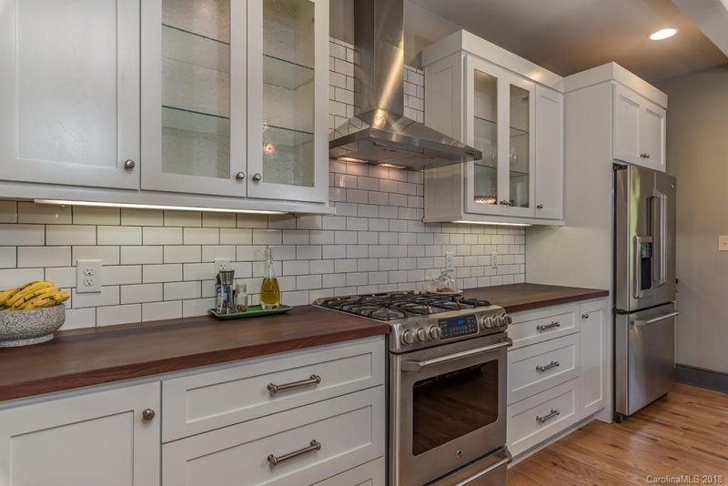 Property image 4 at 110 Doveridge Drive, Columbus, NC 28722