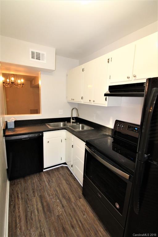 Property image 5 at 951 Hollywood Street, Charlotte, NC 28211