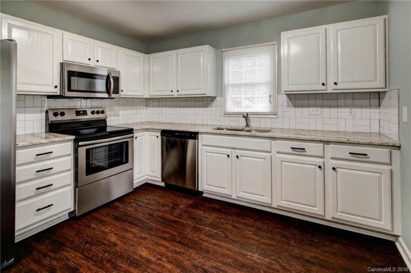 Property image 4 at 2134 Augusta Street, Charlotte, NC 28216