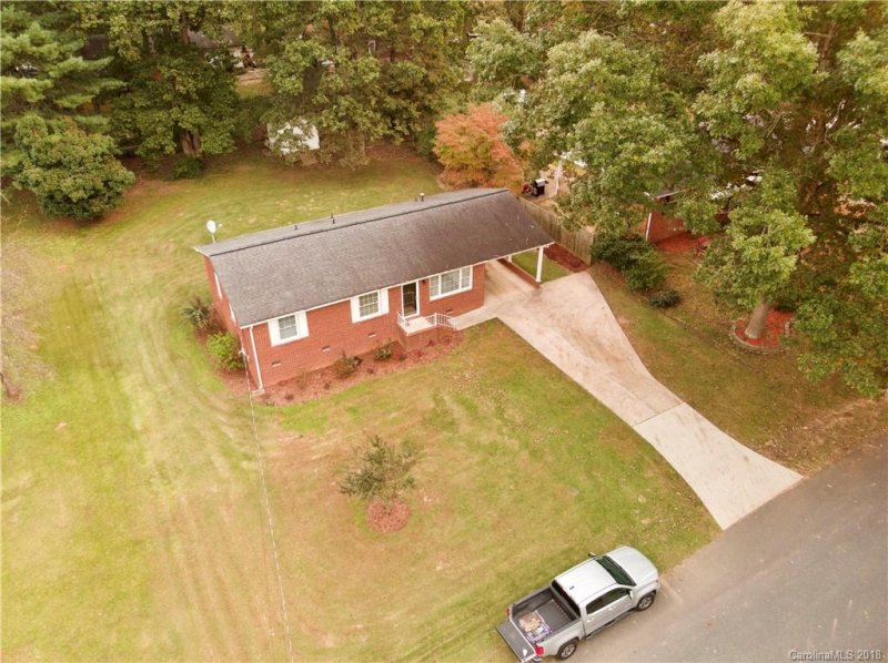 Property image 2 at 214 Bright Avenue, Bessemer City, NC 28016