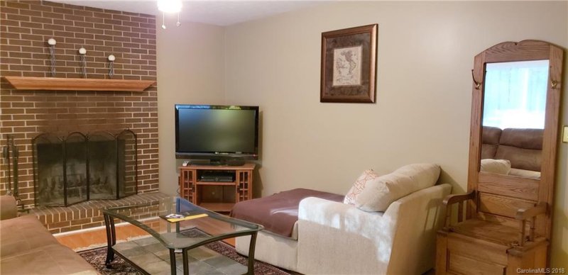 Property image 5 at 69 Rash Road, Asheville, NC 28806