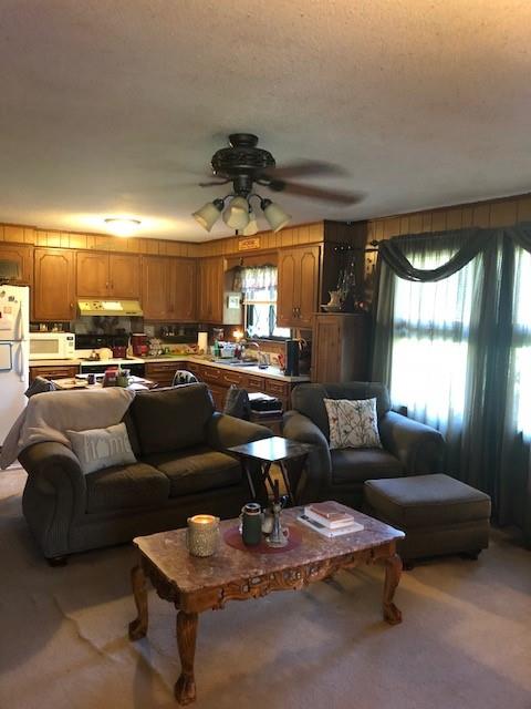 Property image 4 at 2500 Pinoak Drive, Hickory, NC 28602