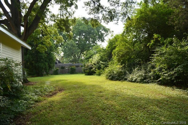 Property image 2 at 411 Walnut Street, Davidson, NC 28036