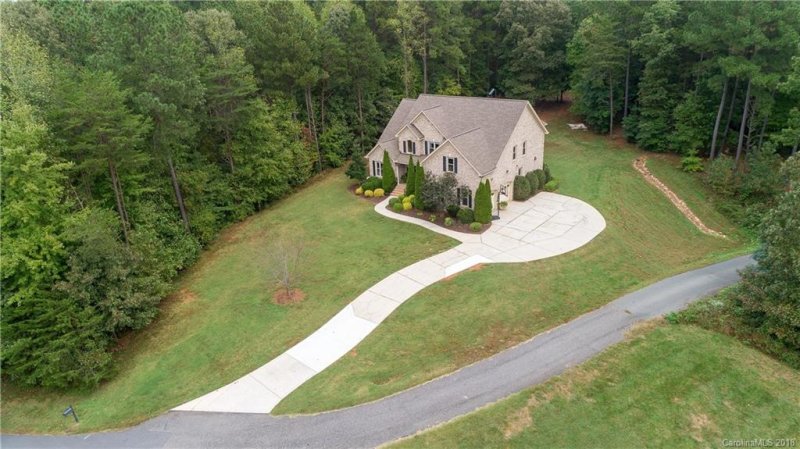 Property image 3 at 4266 Barbrick Street, Sherrills Ford, NC 28673