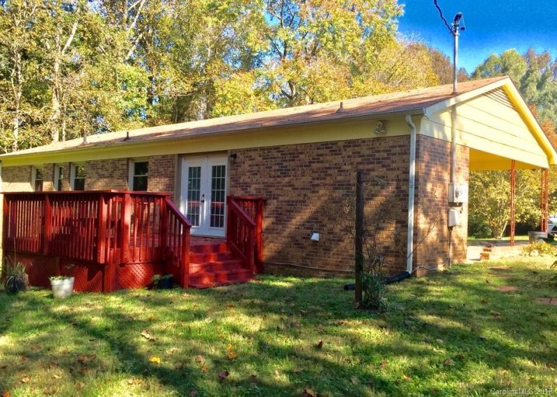 Property image 3 at 703 Ralphs Boulevard, Gastonia, NC 28052