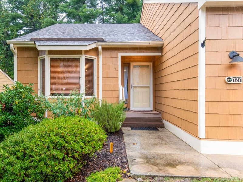 Property image 2 at 127 Beaver Ridge Road, Asheville, NC 28804