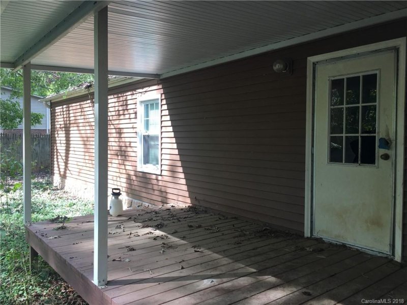 Property image 4 at 424 Walker Drive, Lincolnton, NC 28092