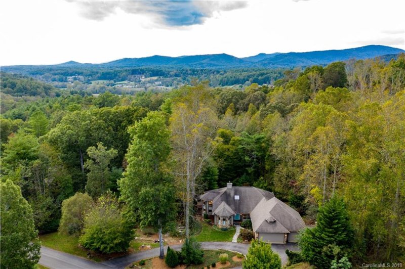 Property image 2 at 114 Blackberry Lane, Fairview, NC 28730