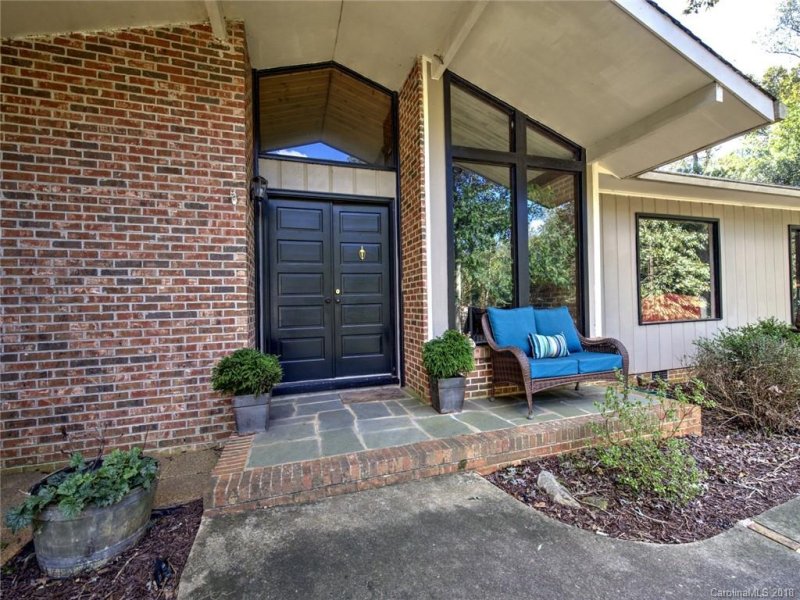 Property image 4 at 274 Heathwood Drive, Spartanburg, SC 29307