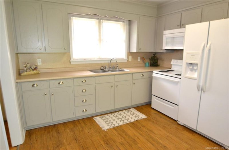 Property image 4 at 855 Allister Drive, Charlotte, NC 28227