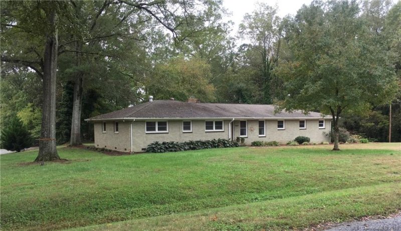 Property image 2 at 9409 Stonegate Drive, Charlotte, NC 28216