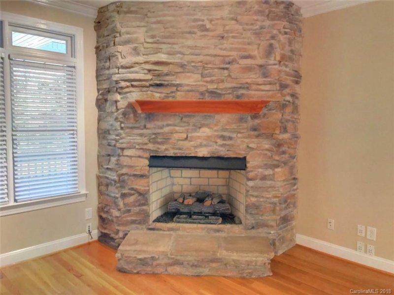 Property image 5 at 121 Kenway Loop, Mooresville, NC 28117