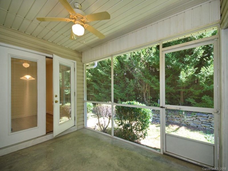 Property image 4 at 193 Allen Paul Drive, Hendersonville, NC 28791