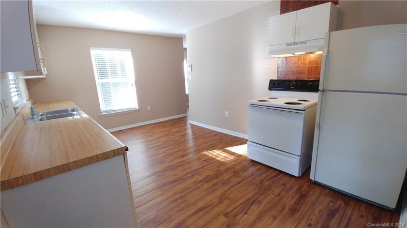 Property image 3 at 2517 Faber Street, Charlotte, NC 28208