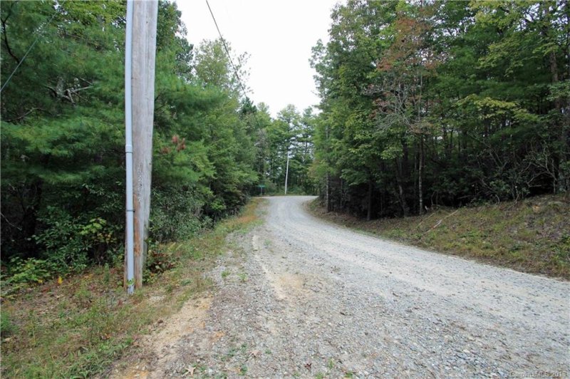 Property image 5 at 11 Oakwood Drive, Brevard, NC 28712