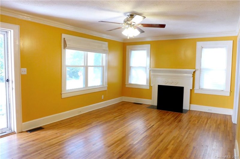 Property image 2 at 83 Glendale Avenue, Concord, NC 28025