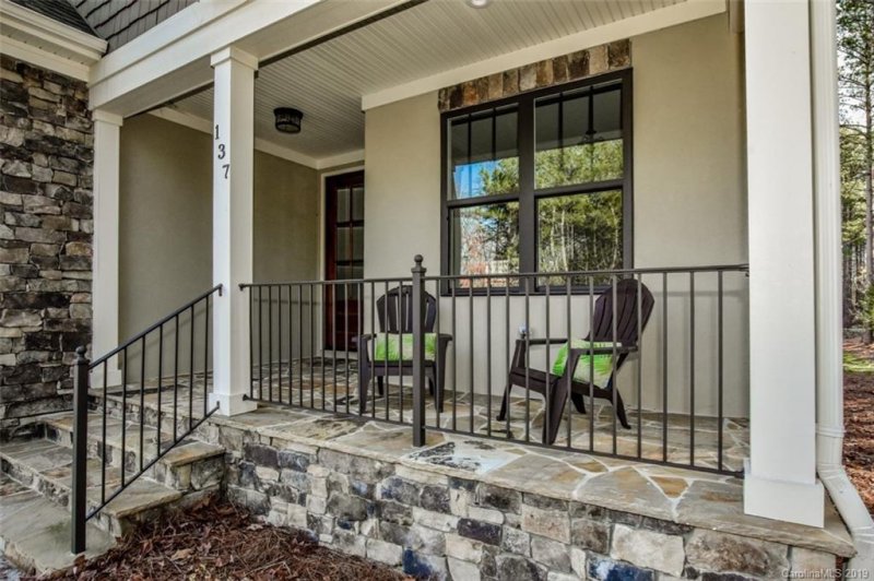 Property image 5 at 137 Deer Run Drive, Troutman, NC 28166