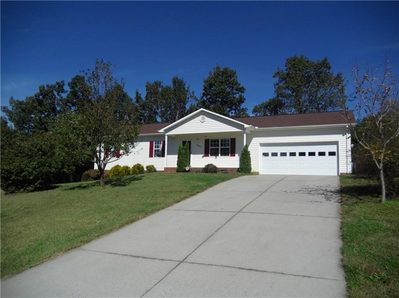 6455 Ridgeview Circle