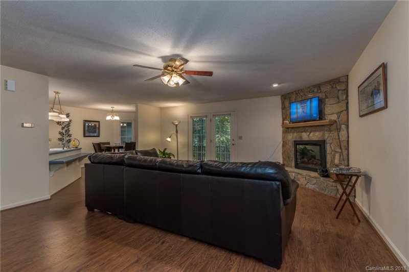 Property image 5 at 406 General Griffith Circle, Rutherfordton, NC 28139