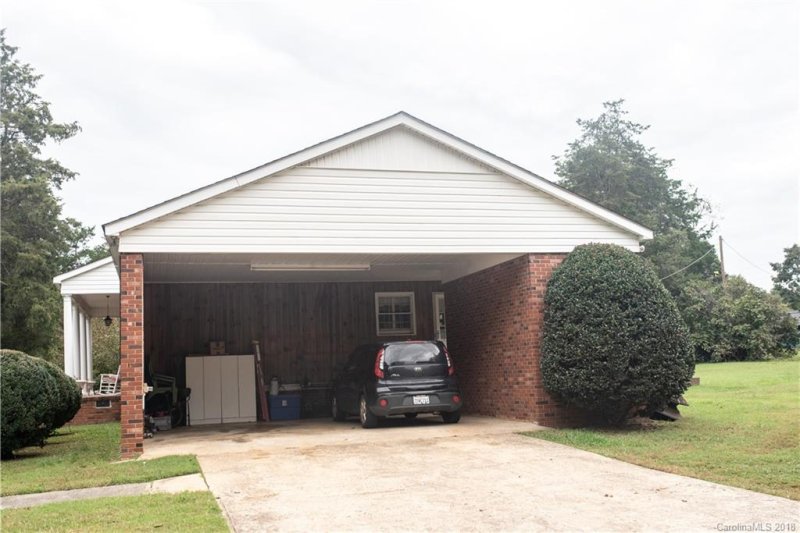 Property image 3 at 1345 Pinecrest Drive, Rock Hill, SC 29732