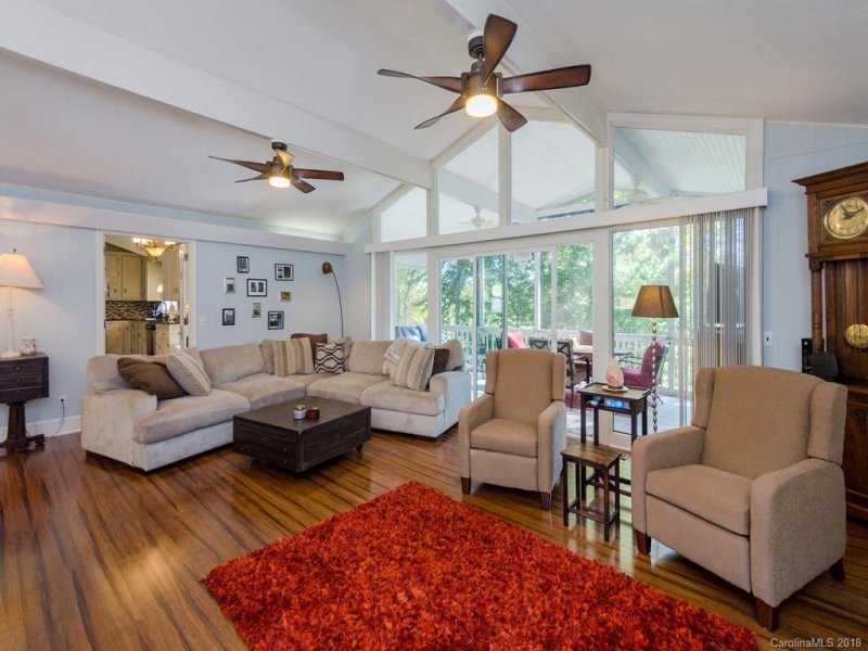 Property image 4 at 22 W Fairway Drive, Etowah, NC 28729