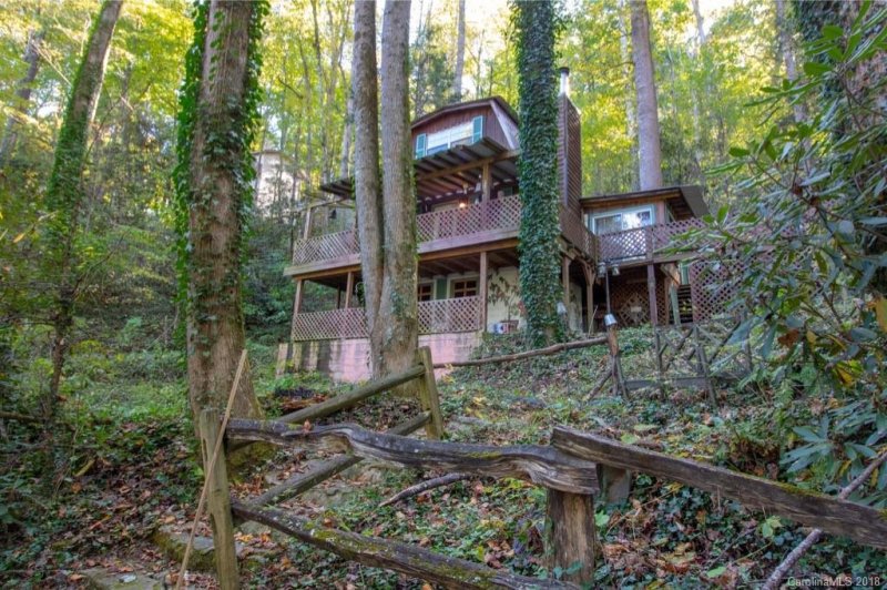 Property image 2 at 523 Spring Lake Road, Maggie Valley, NC 28751
